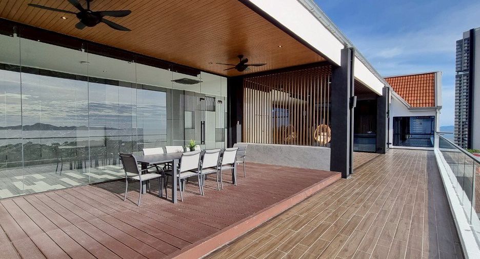 For sale 5 bedrooms condo in Pratumnak, Pattaya
