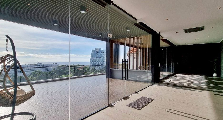For sale 5 bedrooms condo in Pratumnak, Pattaya