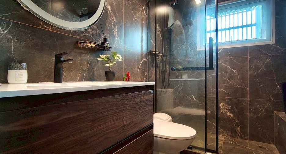 Condo en venta de 2 habitaciones en Bang Lamung, Chonburi