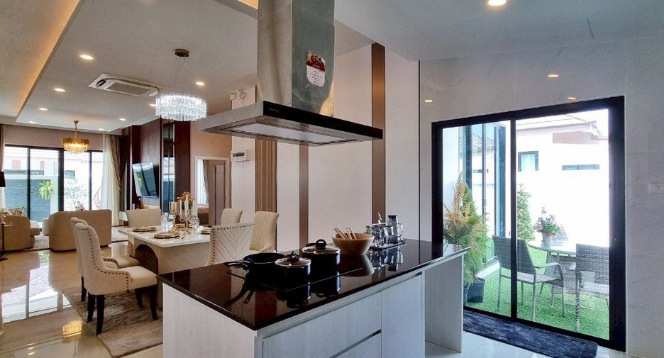 For sale 3 bedrooms house in Bang Lamung, Chonburi