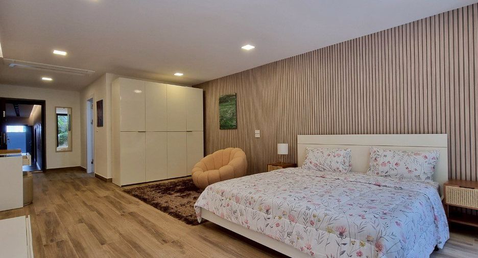 For sale 6 bedrooms house in Bang Lamung, Chonburi