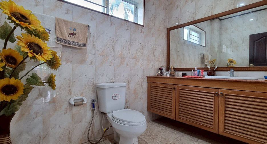 Haus zum Kauf mit 3 Zimmer in Bang Lamung, Chonburi