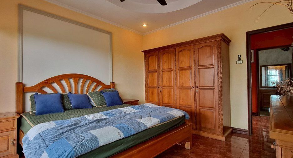 Haus zum Kauf mit 3 Zimmer in Bang Lamung, Chonburi