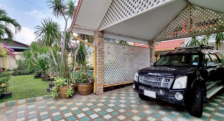 Haus zum Kauf mit 3 Zimmer in Bang Lamung, Chonburi