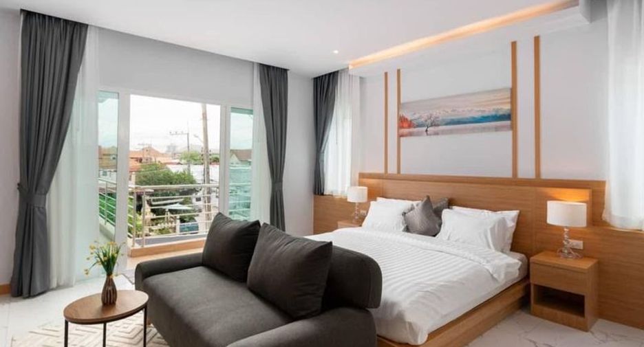 Haus zur Miete mit 6 Zimmer in Bang Lamung, Chonburi