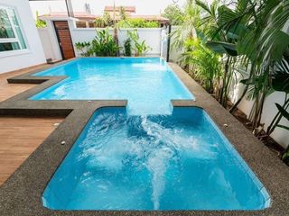 Haus zur Miete mit 6 Zimmer in Bang Lamung, Chonburi