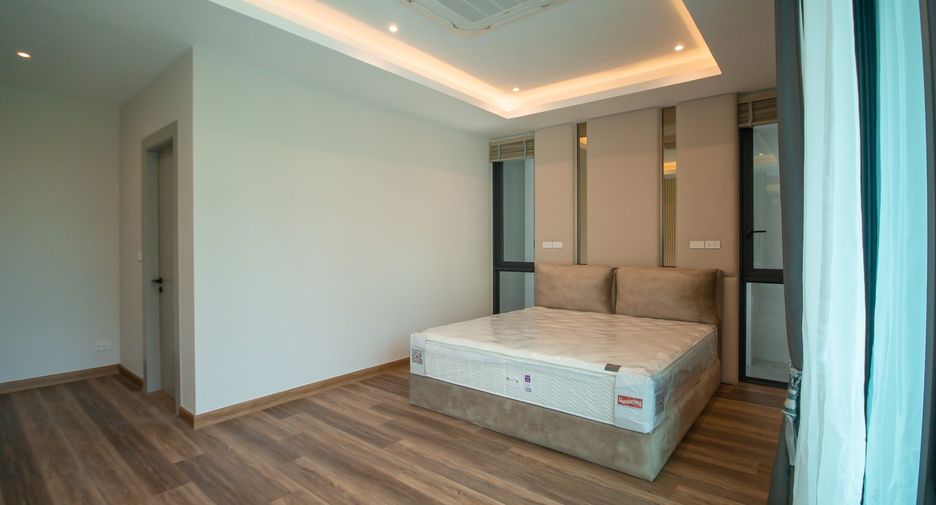 Haus zur Miete mit 4 Zimmer in Bang Lamung, Chonburi