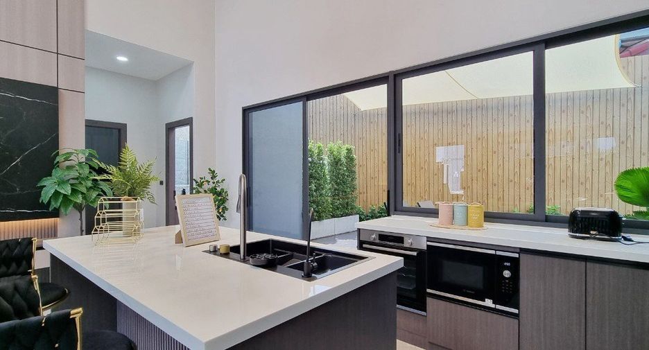 For sale 3 bedrooms house in Bang Lamung, Chonburi