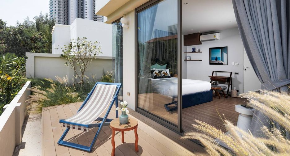 For sale 4 bedrooms retail Space in Sattahip, Chonburi