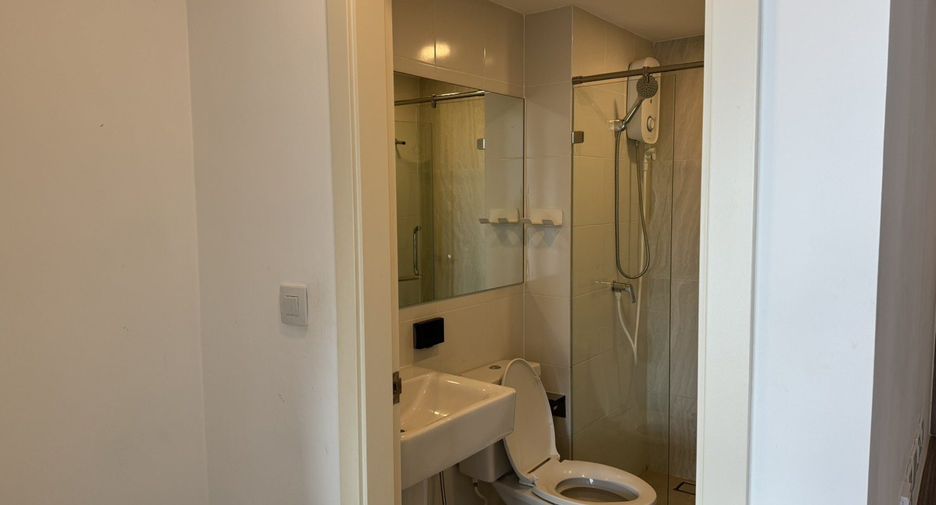 For sale 1 bed condo in Bang Khen, Bangkok