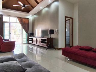 For sale 4 bedrooms house in Bang Saray, Pattaya