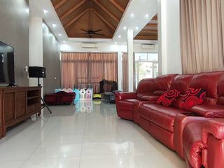 For sale 4 bedrooms house in Bang Saray, Pattaya