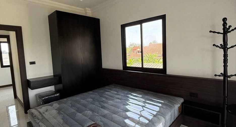 For sale 3 bedrooms house in Bang Lamung, Chonburi