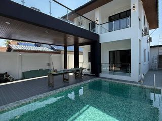 Haus zum Kauf mit 3 Zimmer in Bang Lamung, Chonburi