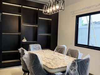 Haus zum Kauf mit 3 Zimmer in Bang Lamung, Chonburi