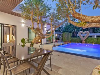 Haus zur Miete mit 5 Zimmer in Bang Lamung, Chonburi