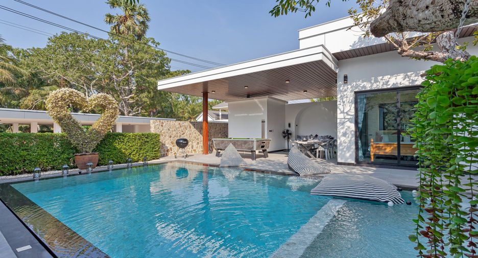 Haus zur Miete mit 5 Zimmer in Bang Lamung, Chonburi