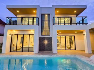 Casa en venta de 5 habitaciones en Bang Lamung, Chonburi