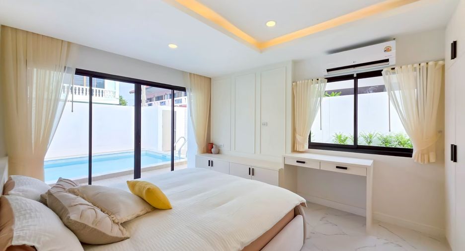 Casa en venta de 5 habitaciones en Bang Lamung, Chonburi
