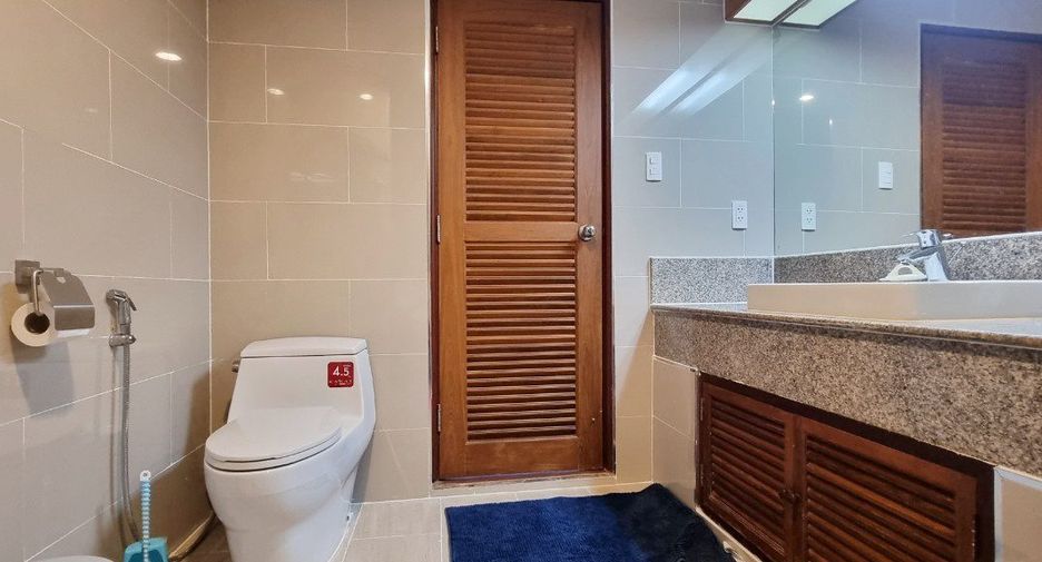 Condo en alquiler de 3 habitaciones en Sattahip, Chonburi