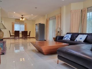 For sale 4 bedrooms house in Bang Lamung, Chonburi