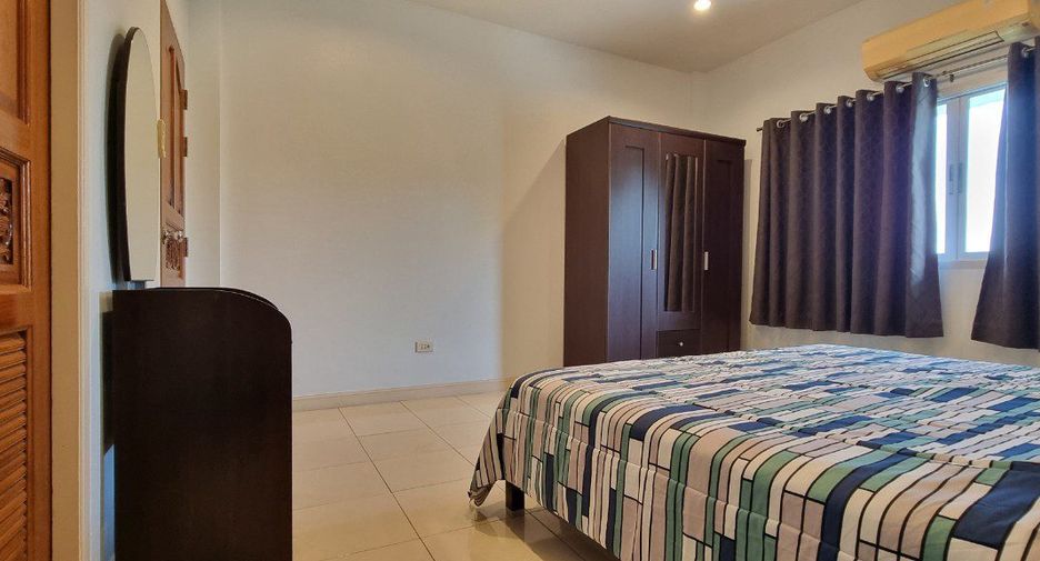 For sale 4 bedrooms house in Bang Lamung, Chonburi