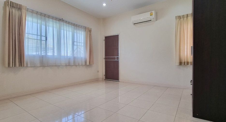 For sale 4 bedrooms house in Bang Lamung, Chonburi