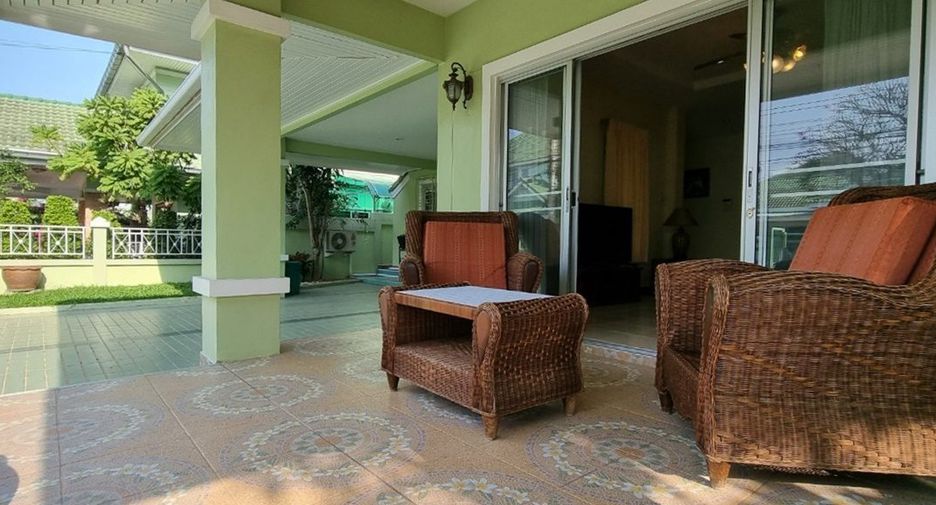For sale 4 bedrooms house in Bang Lamung, Chonburi