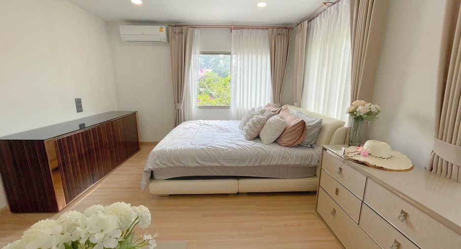 For rent 4 bedrooms house in Bang Lamung, Chonburi