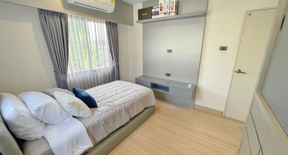 For rent 4 bedrooms house in Bang Lamung, Chonburi