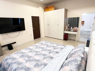 À louer 3 chambres maison à Bang Lamung, Chonburi