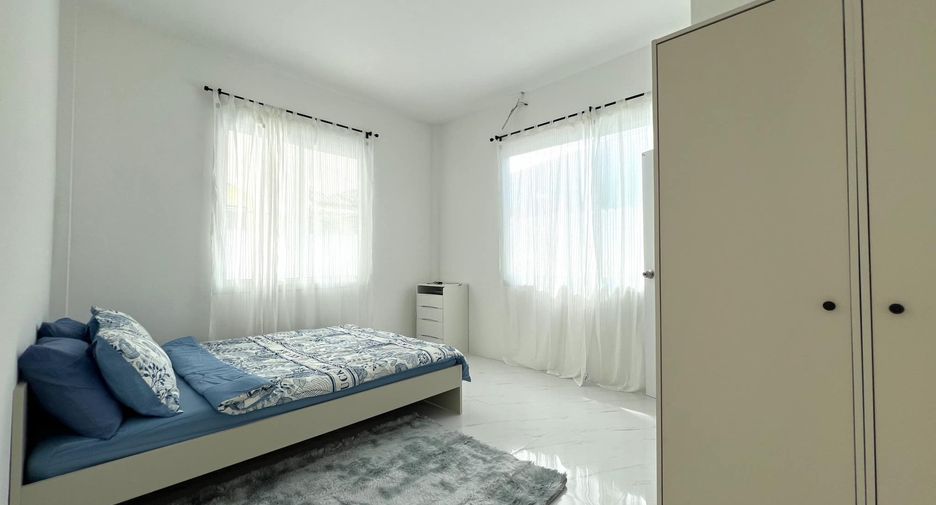 For rent 3 bedrooms house in Bang Lamung, Chonburi