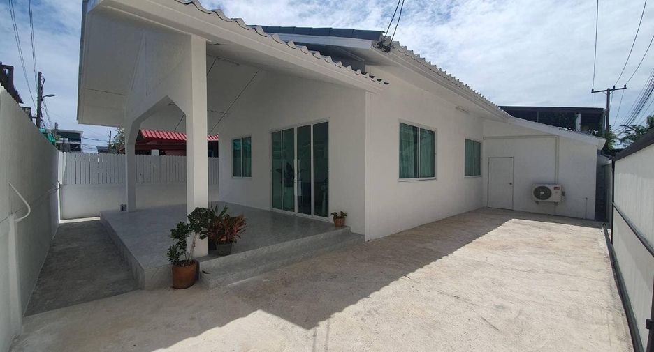 For rent 3 bedrooms house in Bang Lamung, Chonburi