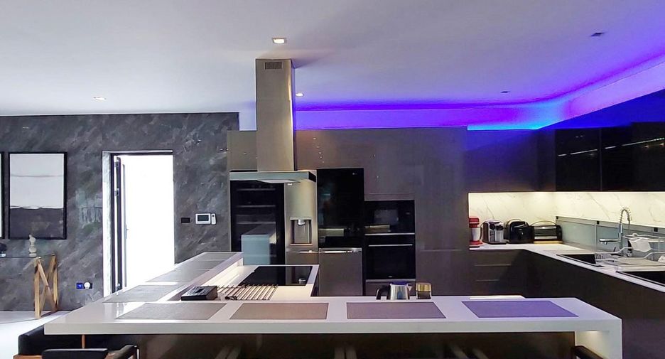 For sale 7 bedrooms house in Bang Lamung, Chonburi