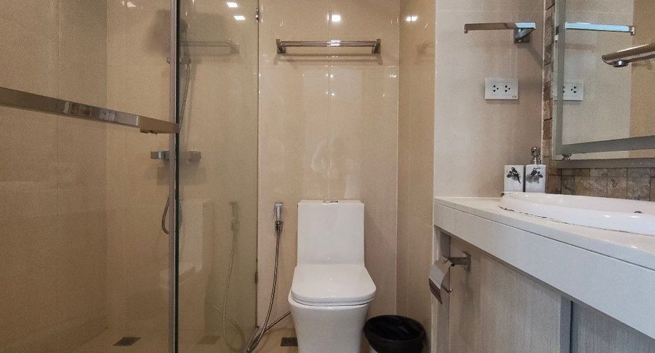 For sale 2 bedrooms condo in Bang Lamung, Chonburi