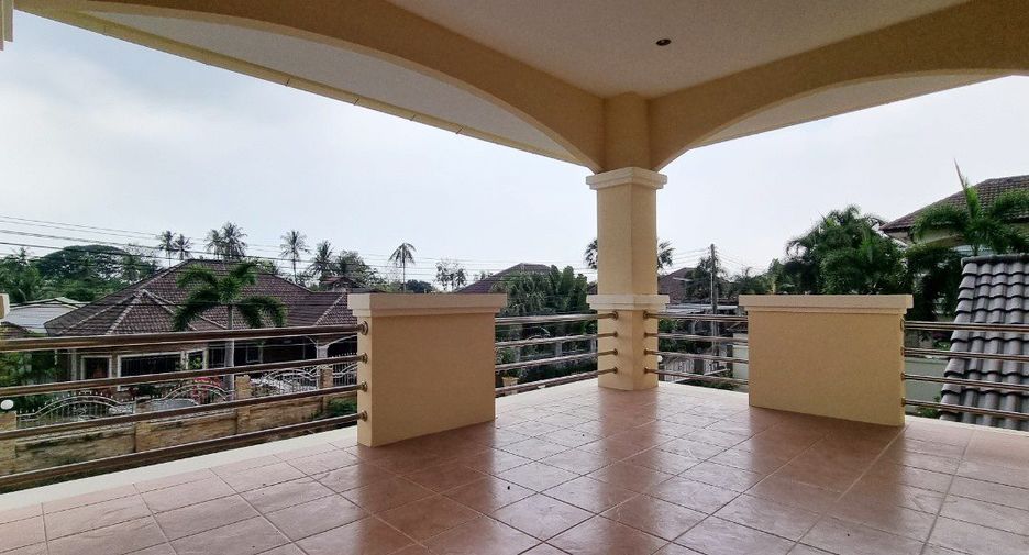 For sale 5 bedrooms house in Bang Lamung, Chonburi