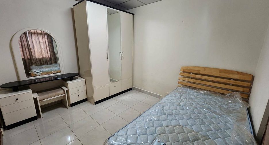 Haus zum Kauf mit 7 Zimmer in Bang Lamung, Chonburi
