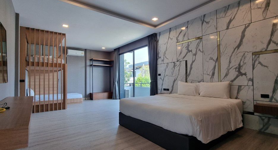 出租 4 卧室 独立屋 在 Bang Lamung, Chon Buri