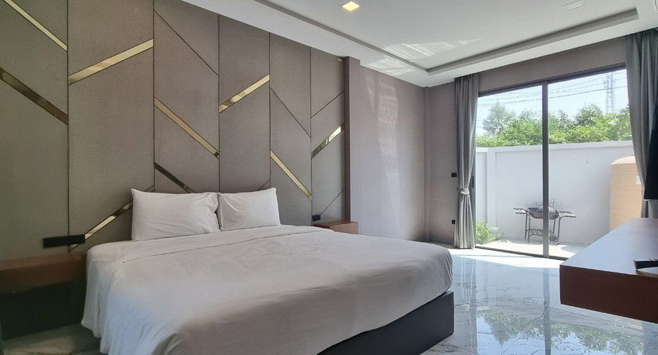 出租 4 卧室 独立屋 在 Bang Lamung, Chon Buri