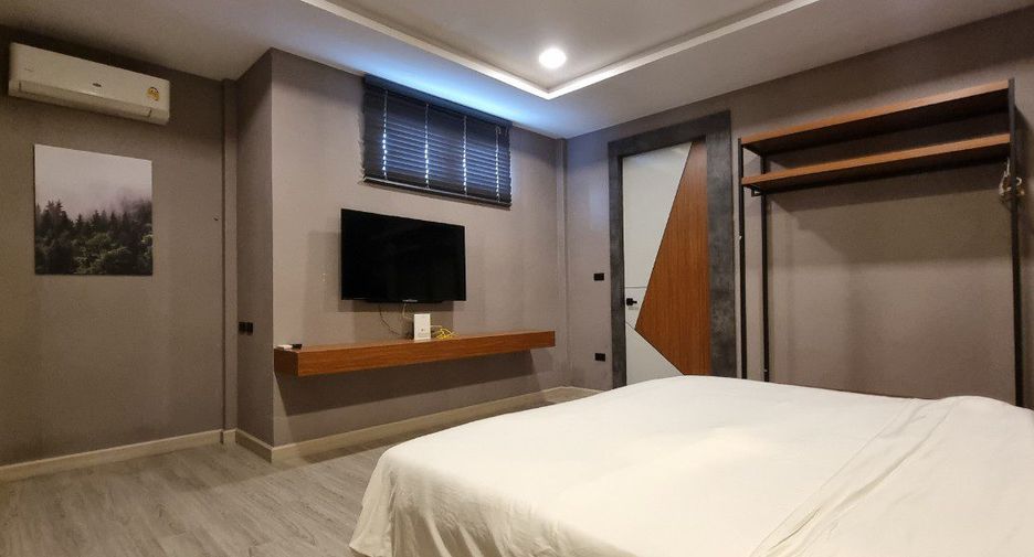 出租 4 卧室 独立屋 在 Bang Lamung, Chon Buri