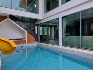 Haus zur Miete mit 4 Zimmer in Bang Lamung, Chonburi