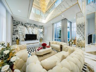 For sale 7 bedrooms house in Na Jomtien, Pattaya