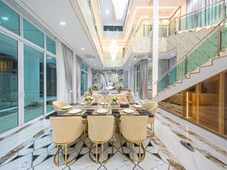 For sale 7 bedrooms house in Na Jomtien, Pattaya