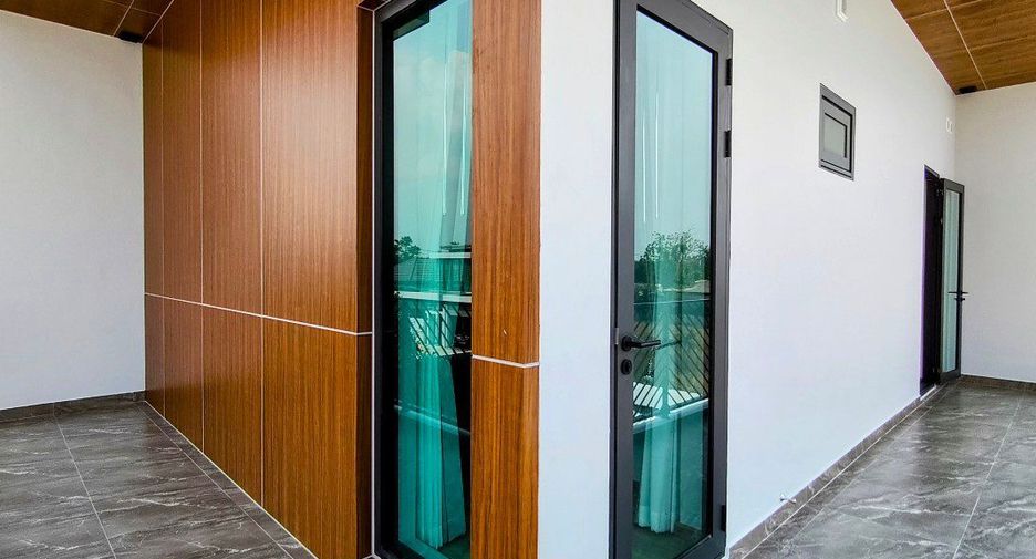 Casa en venta de 4 habitaciones en Bang Lamung, Chonburi