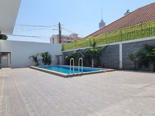 For sale 6 bedrooms house in Bang Lamung, Chonburi