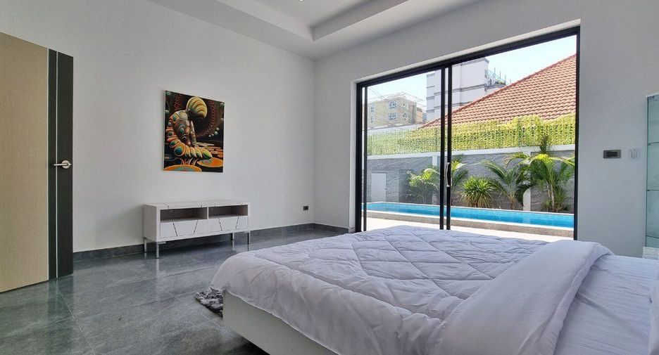 For sale 6 bedrooms house in Bang Lamung, Chonburi