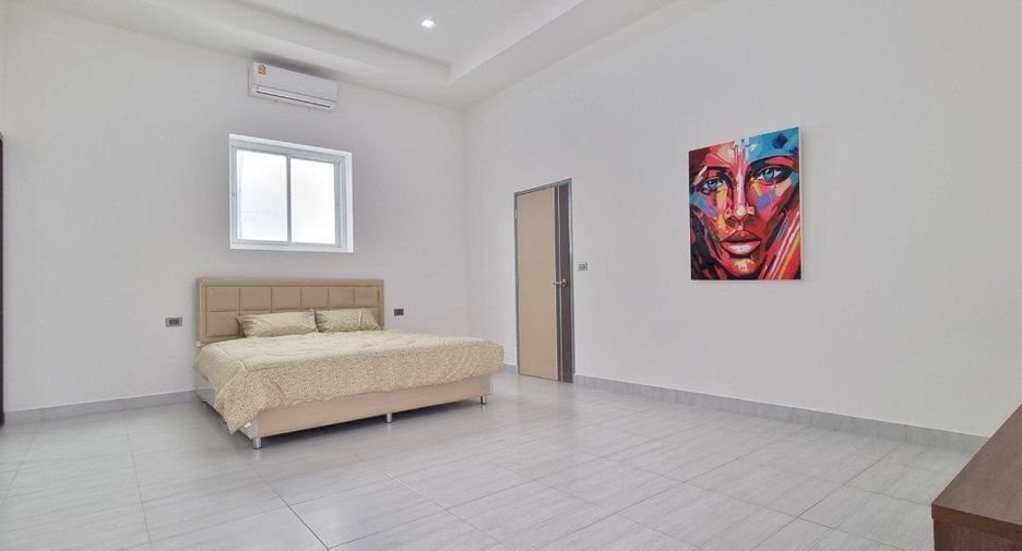 For sale 6 bedrooms house in Bang Lamung, Chonburi