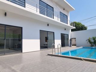 For sale 6 bedrooms house in Bang Lamung, Chonburi