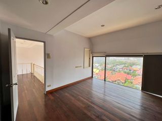 Wohnung zur Miete mit 3 Zimmer in Bang Lamung, Chonburi
