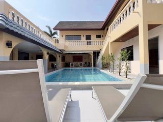 Gewerbefläche zum Kauf mit 12 Zimmer in Bang Lamung, Chonburi